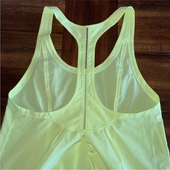Lululemon Athletica Tank Top in Neon Yellow - Picture 7 of 11